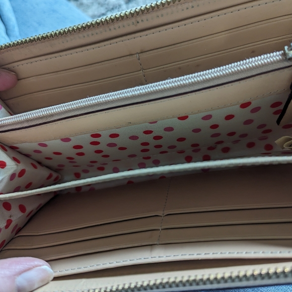 Kate Spade Wallet - Picture 3 of 7